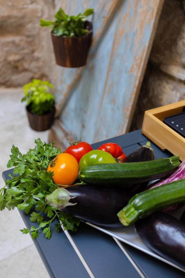 Jardin Secret Studio Terrasse Panier Vieux-Port Marseille Exterior photo